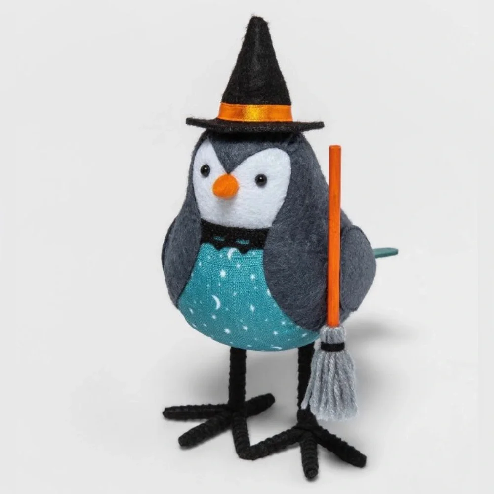 Target Hyde & Eek 2022 Halloween LASPELL WITCH Bird NEW WITH TAGS